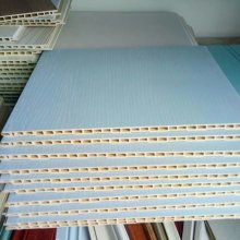  金海竹木工艺品厂 主营 竹木苹果iphone4gs外